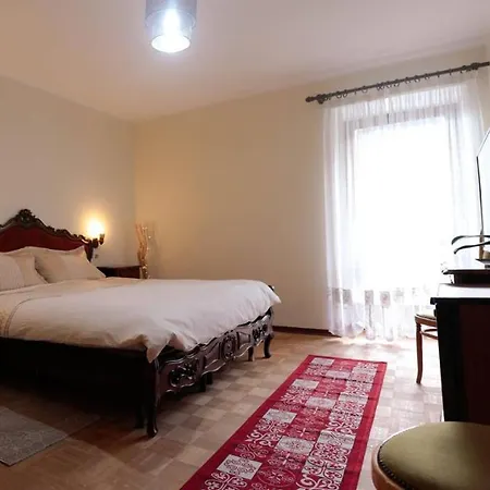 Corona 3*